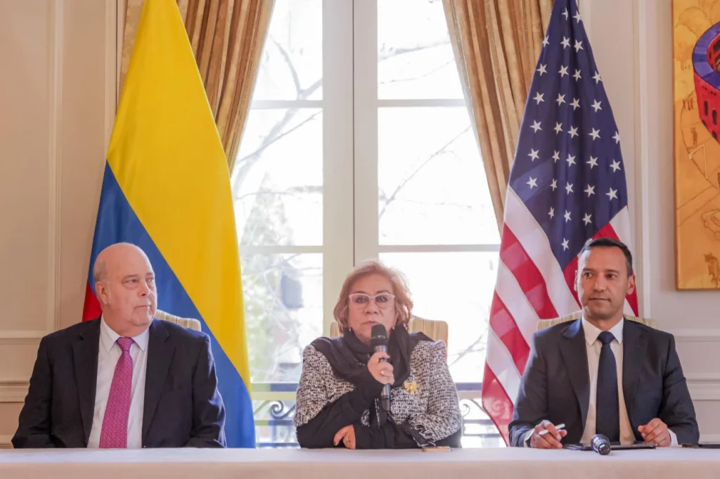 Canciller dijo que la reunión de los presidentes Petro y Trump representa un fortalecimiento en las relaciones de los dos países, la región y el hemisferio - Espectacular 2000