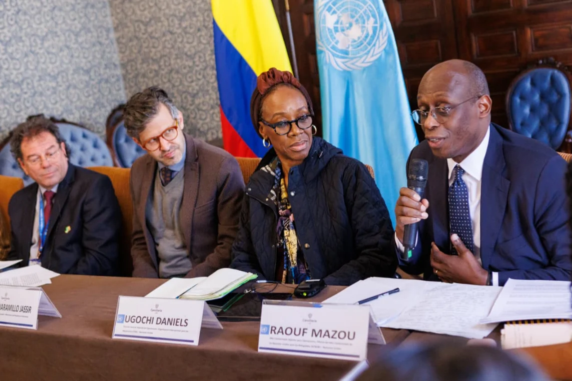 Colombia refuerza su liderazgo global en soluciones duraderas al desplazamiento interno con visita de alto nivel de la ONU