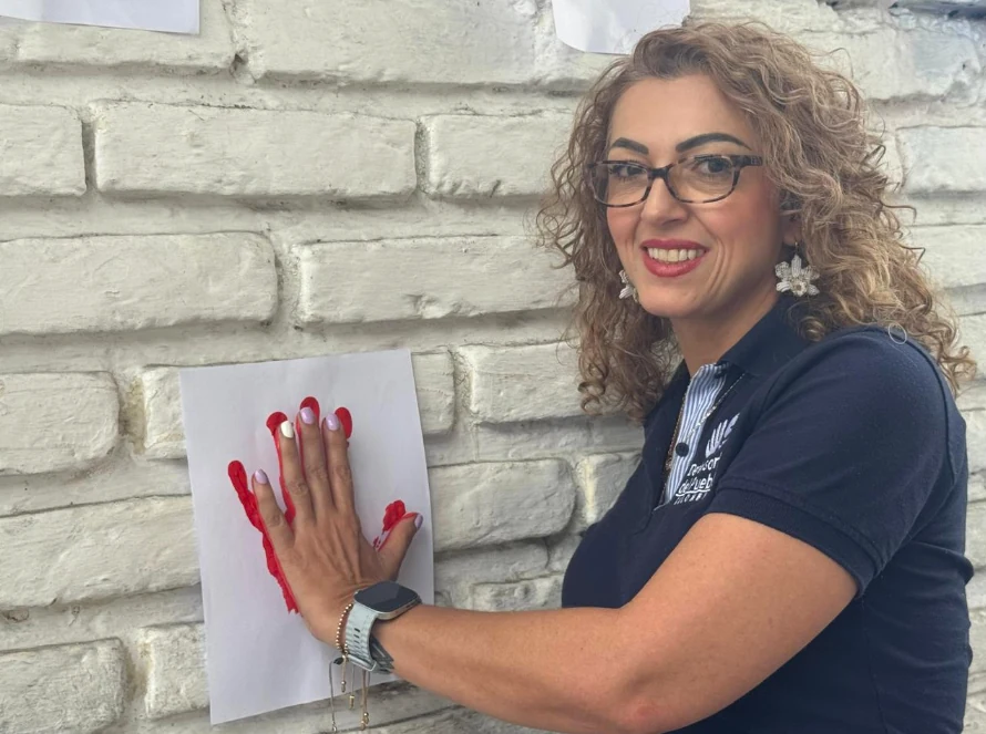 En la celebración internacional de las Manos Rojas: Pereira une esfuerzos para proteger a la niñez y adolescencia del reclutamiento