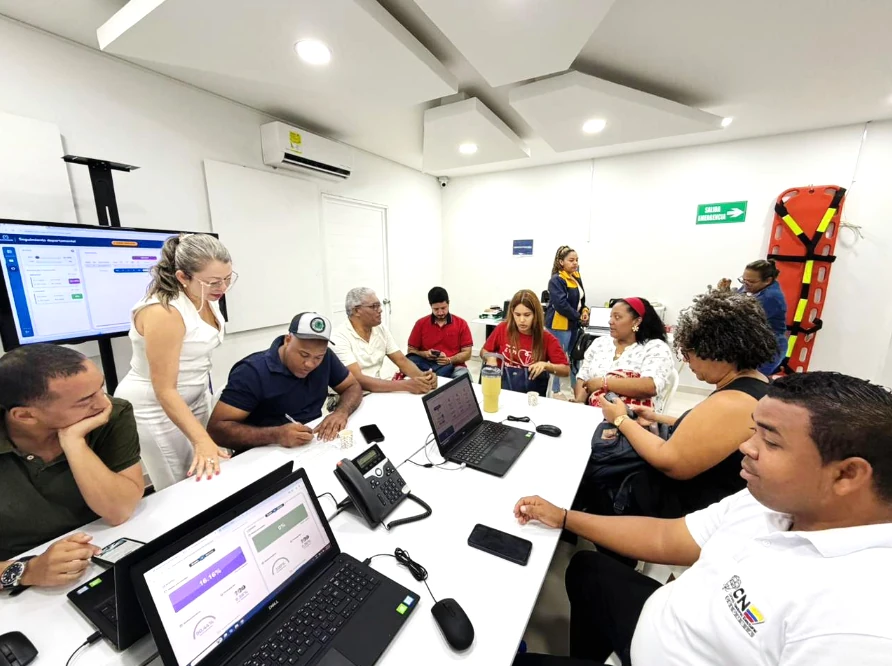 CNE acreditó 93 auditores de sistemas en 19 departamentos: 59.4% de cobertura territorial para supervisión del simulacro de preconteo