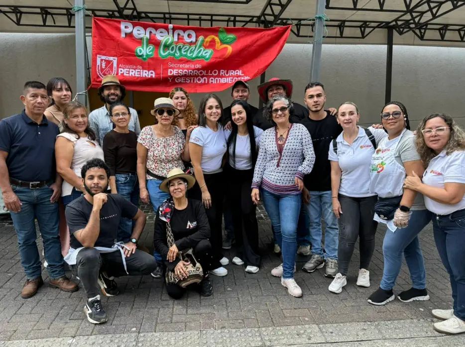 PEREIRA DE COSECHA REGRESA DEL CAMPO A TU MESA CON MERCADO CAMPESINO EN SANANDRESITO