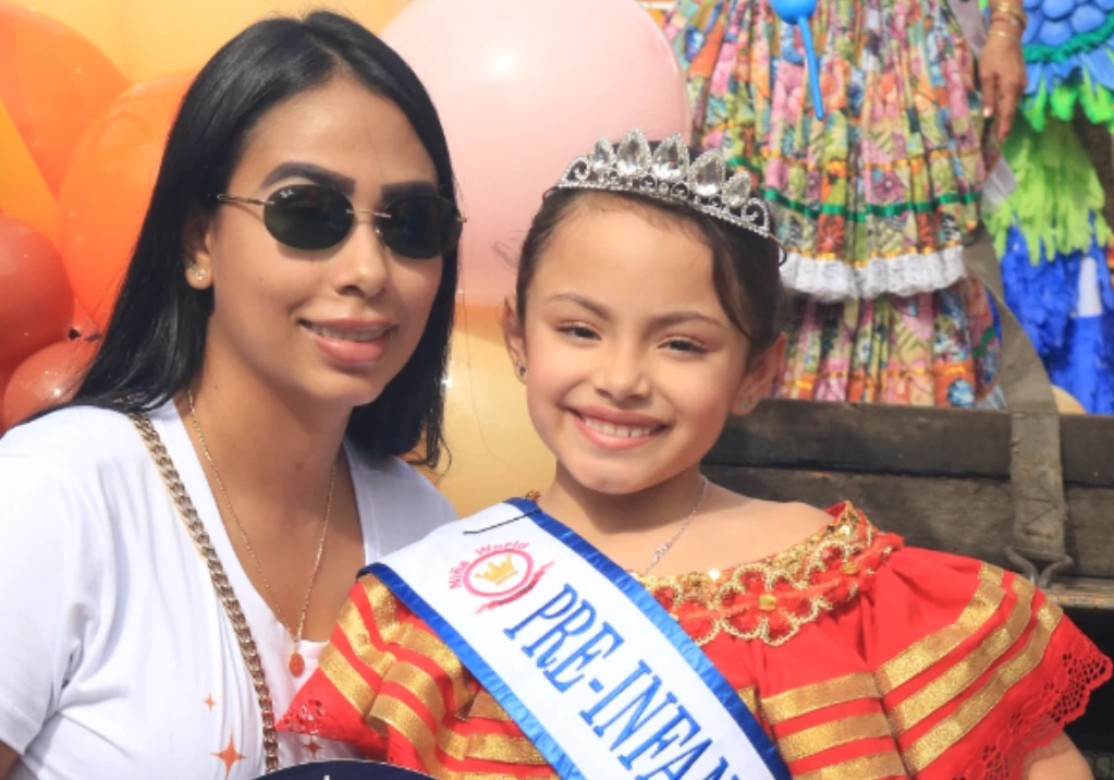 Luciana Bueno Henao, una corona que representa los sueños de la niñez risaraldense