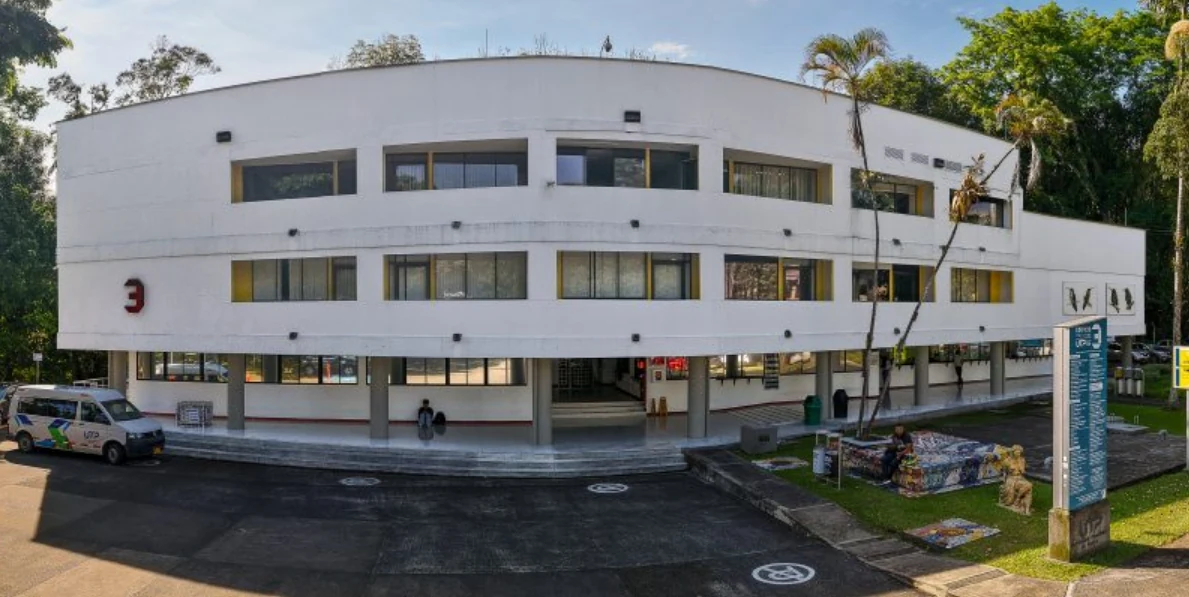 CRIE impulsa la formación en Inteligencia Artificial y tecnologías emergentes con certificación internacional