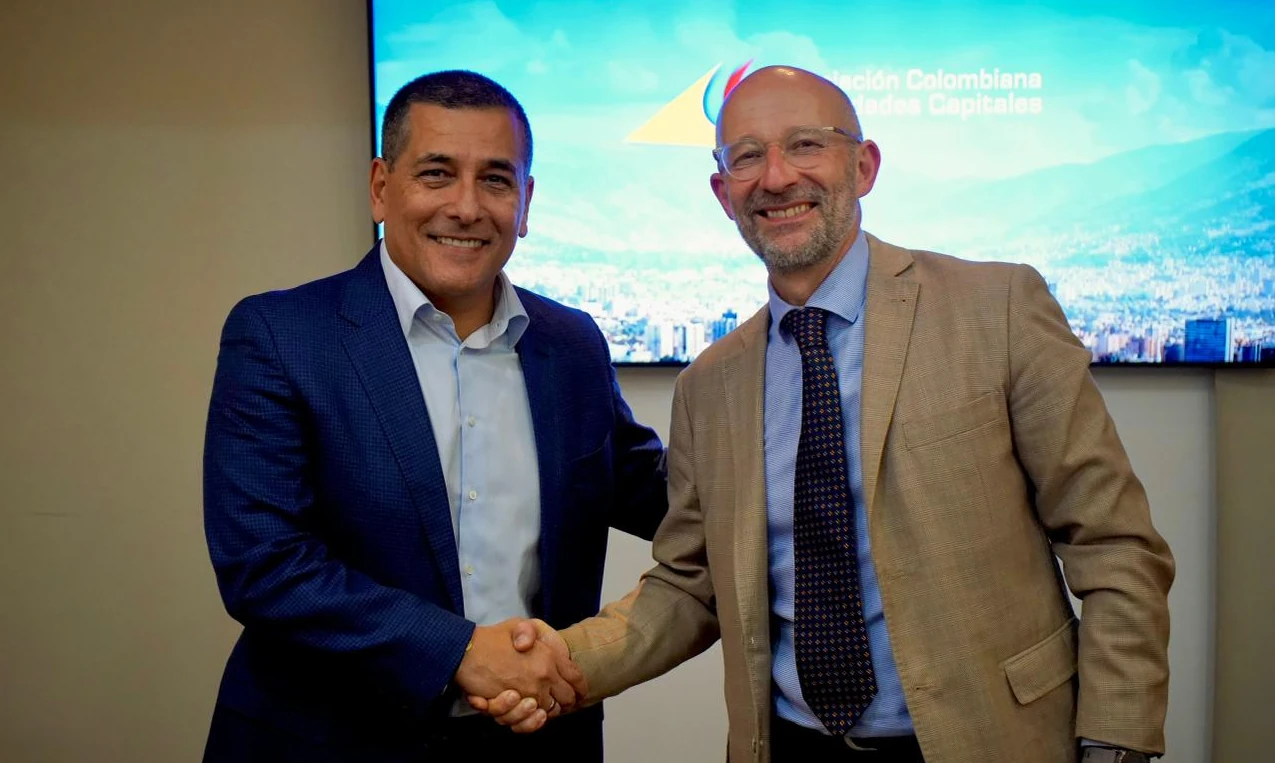 Alcalde Dumek Turbay gestiona recursos de cooperación internacional con la CAF y la Unión Europea