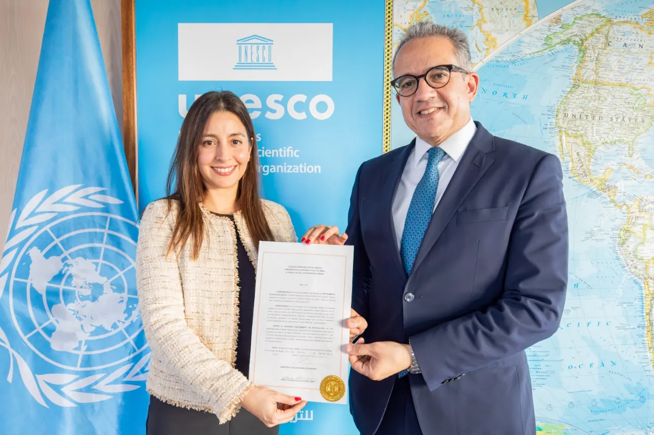 Colombia ratifica ante la Unesco convenio regional que facilitará el reconocimiento de títulos universitarios en América Latina y el Caribe