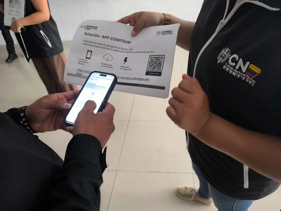 El CNE supera las 1.000 capacitaciones sobre la Plataforma de Actores Electorales para fortalecer la transparencia del 8 de marzo