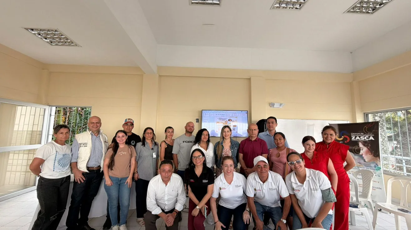 Emprendedores del CAFE Ormaza conocen casos de éxito en conversatorio sobre Fondo Emprender