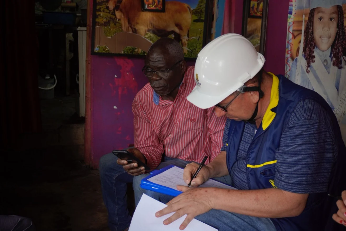 DIGER Pereira cintínúa atendiendo emergencias por vendavales y colapso estructural en la ciudad