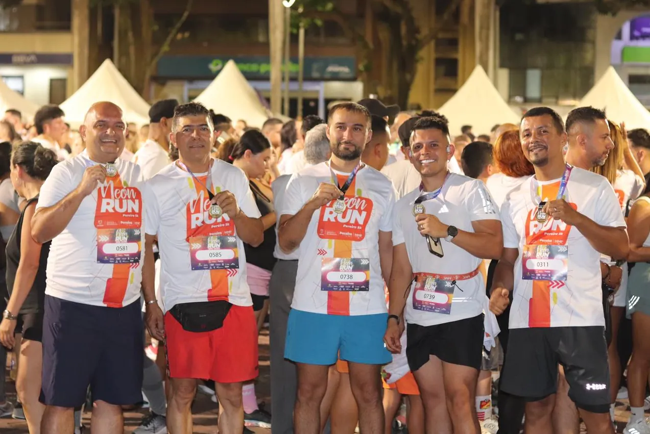Pereira vivió una gran fiesta deportiva con la Neón Run 5K