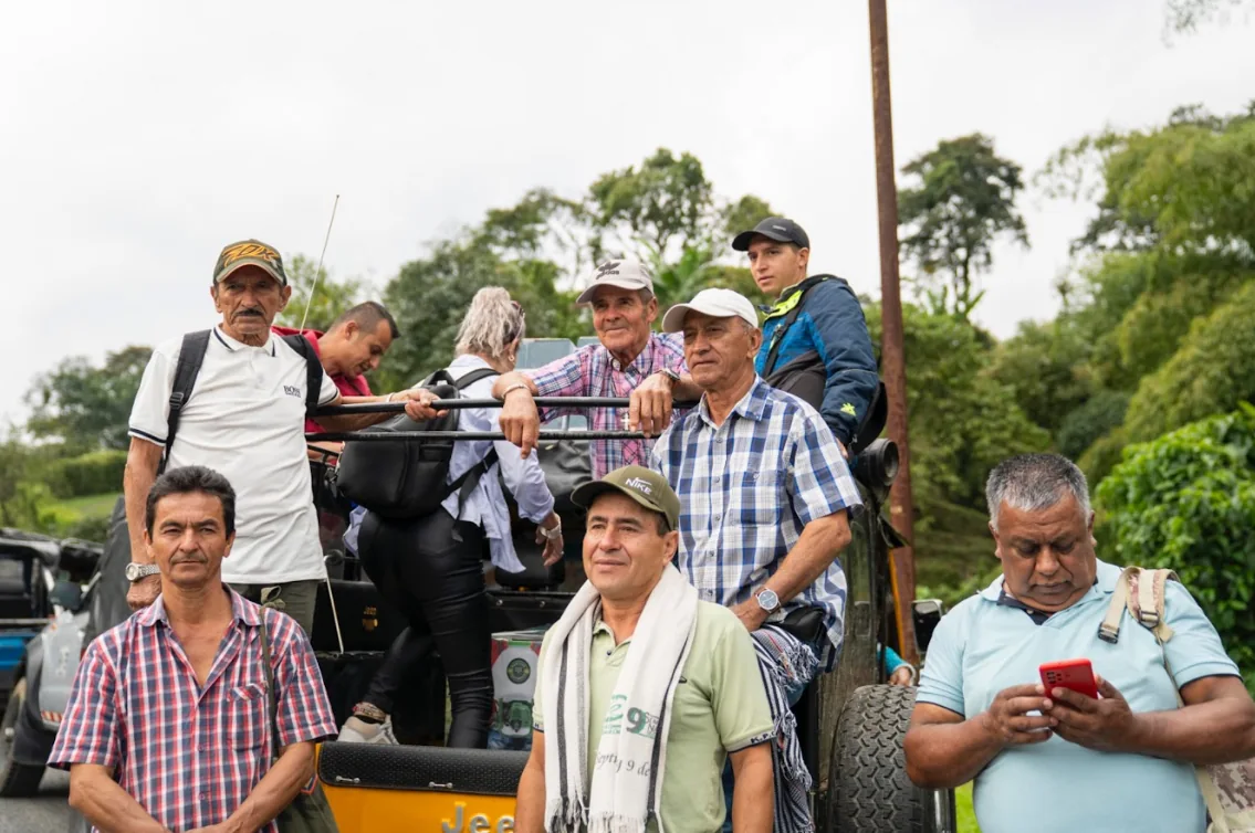 Gobernación de Risaralda les entrega herramientas a los campesinos de Santa Rosa de Cabal