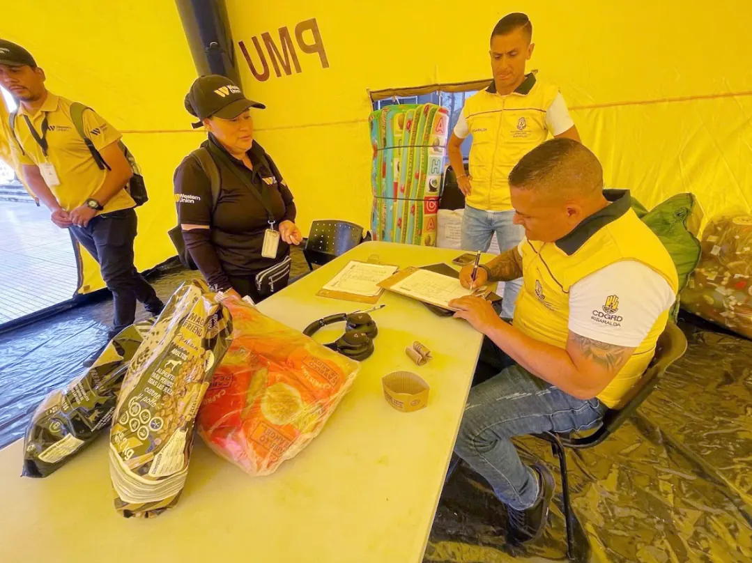 Gobernador lidera campaña solidaria desde Risaralda ante emergencia invernal