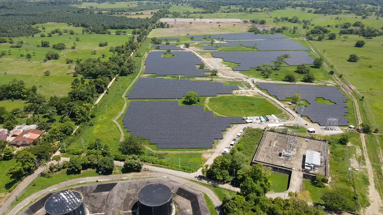 Grupo Ecopetrol superó en 2025 la meta de 900 Mw de capacidad de generación de energías renovables