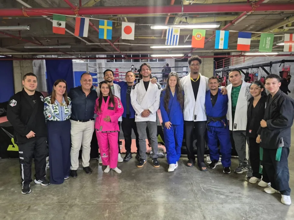 Gobernación de Risaralda entregó implementación deportiva a liga de jiu-jitsu