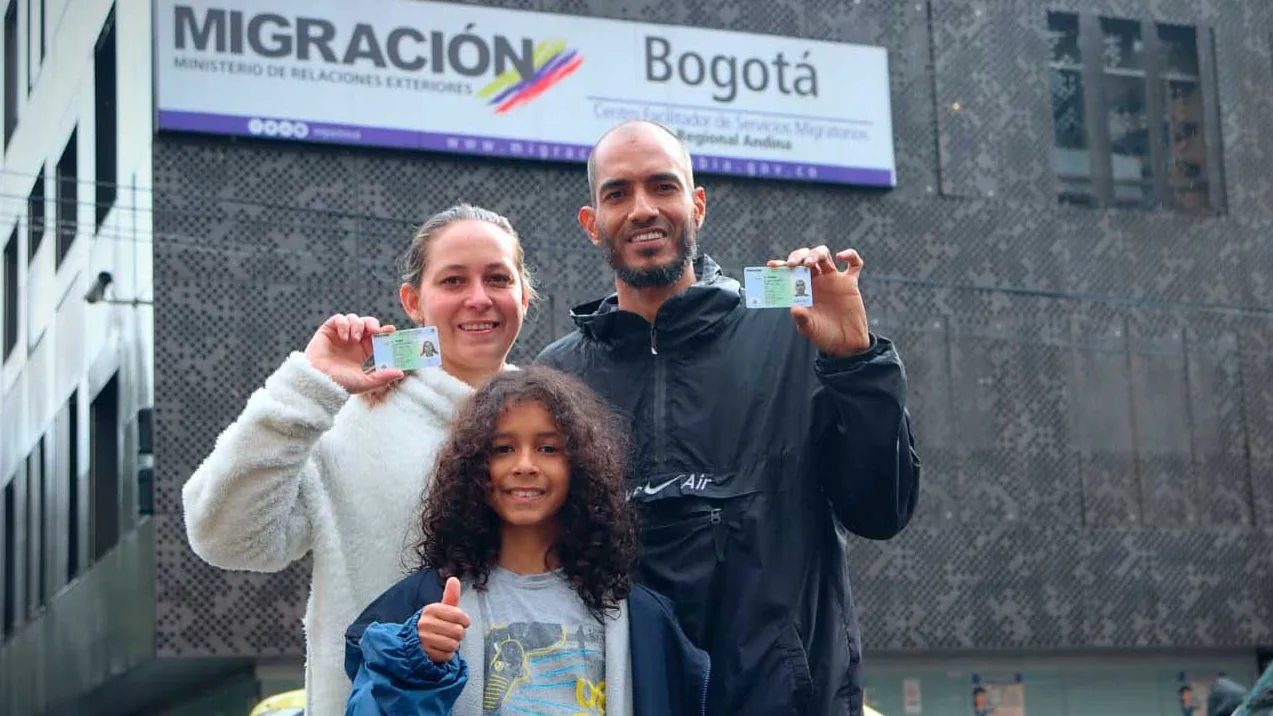 Amplian plazo para que migrantes venezolanos accedan al permiso especial