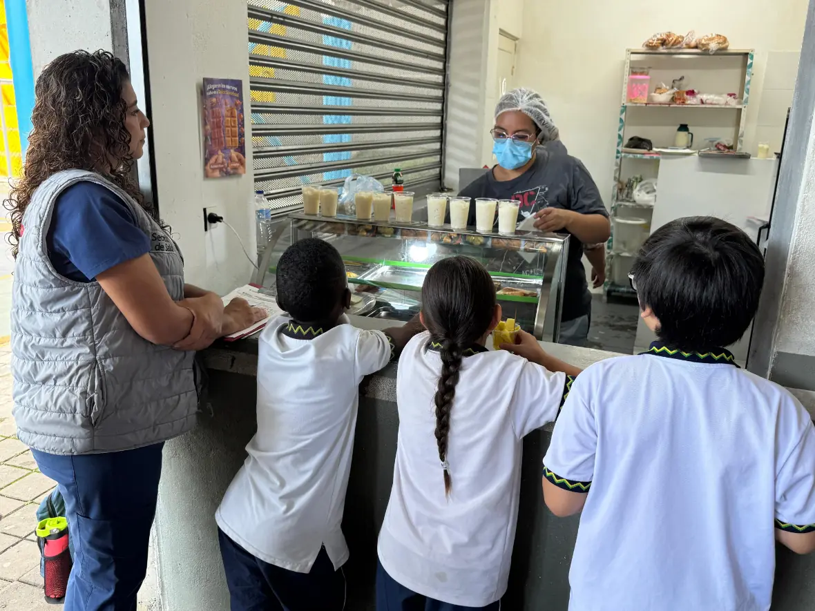 TIENDAS ESCOLARES SALUDABLES LLEGAN A LA INSTITUCIÓN EDUCATIVA SALAMANCA