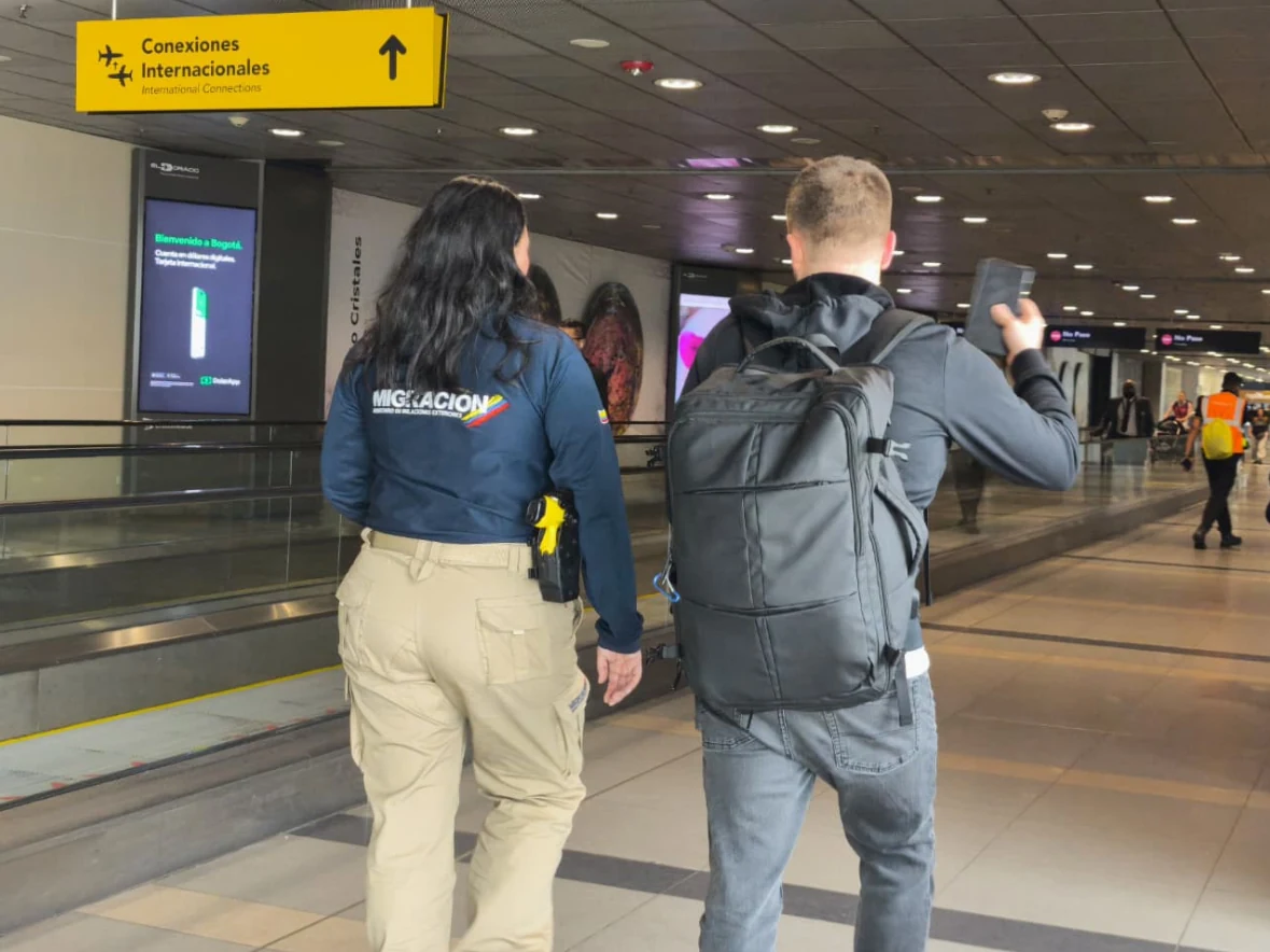 Más de 600 extranjeros inadmitidos en Colombia en 2026 por incumplir requisitos y riesgos de seguridad