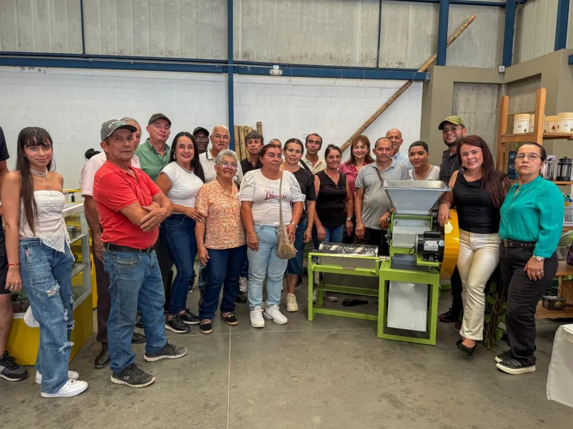 LA ALCALDÍA DE PEREIRA FORTALECE LA PRODUCCIÓN CAFETERA