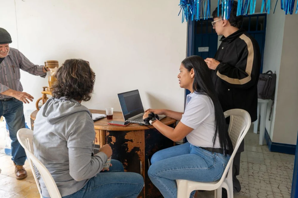 La oferta de los CAFEs llegó a la vereda Mundo Nuevo para impulsar emprendimientos locales