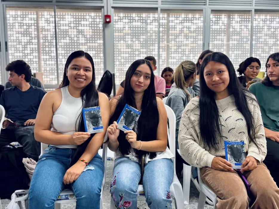 Las palabras cobraron vida en Pereira con la celebración del Día del Idioma y del libro