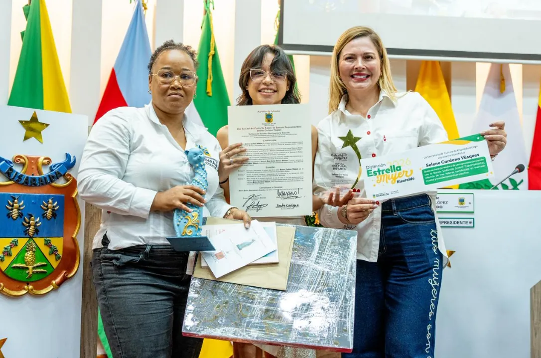 La cultura brilló en la premiación Estrella Mujer Risaralda 2026
