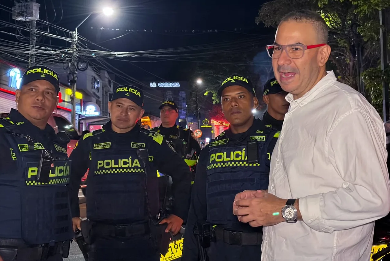 35 motocicletas y cinco carros fueron inmovilizados en un operativo en la Avenida Circunvalar