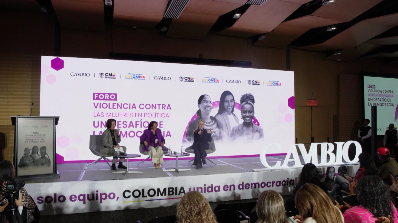 Frente al 78 % de candidatas que reportan violencia política, el CNE refuerza las garantías para las mujeres en la elección del 31 de mayo