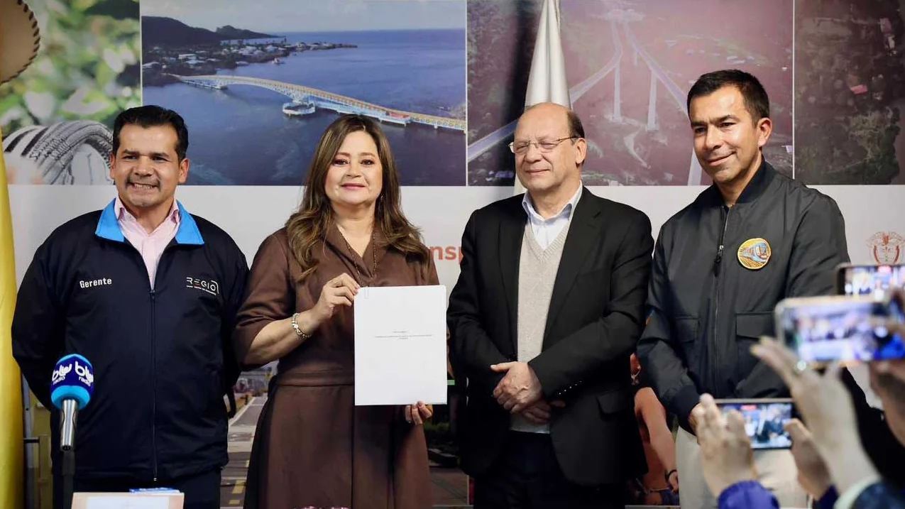 Gobierno asegura cierre financiero del Regiotram del Norte: aportará $1,95 billones adicionales