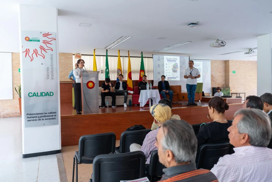 Pereira abre oportunidades para emprender también para universitarios