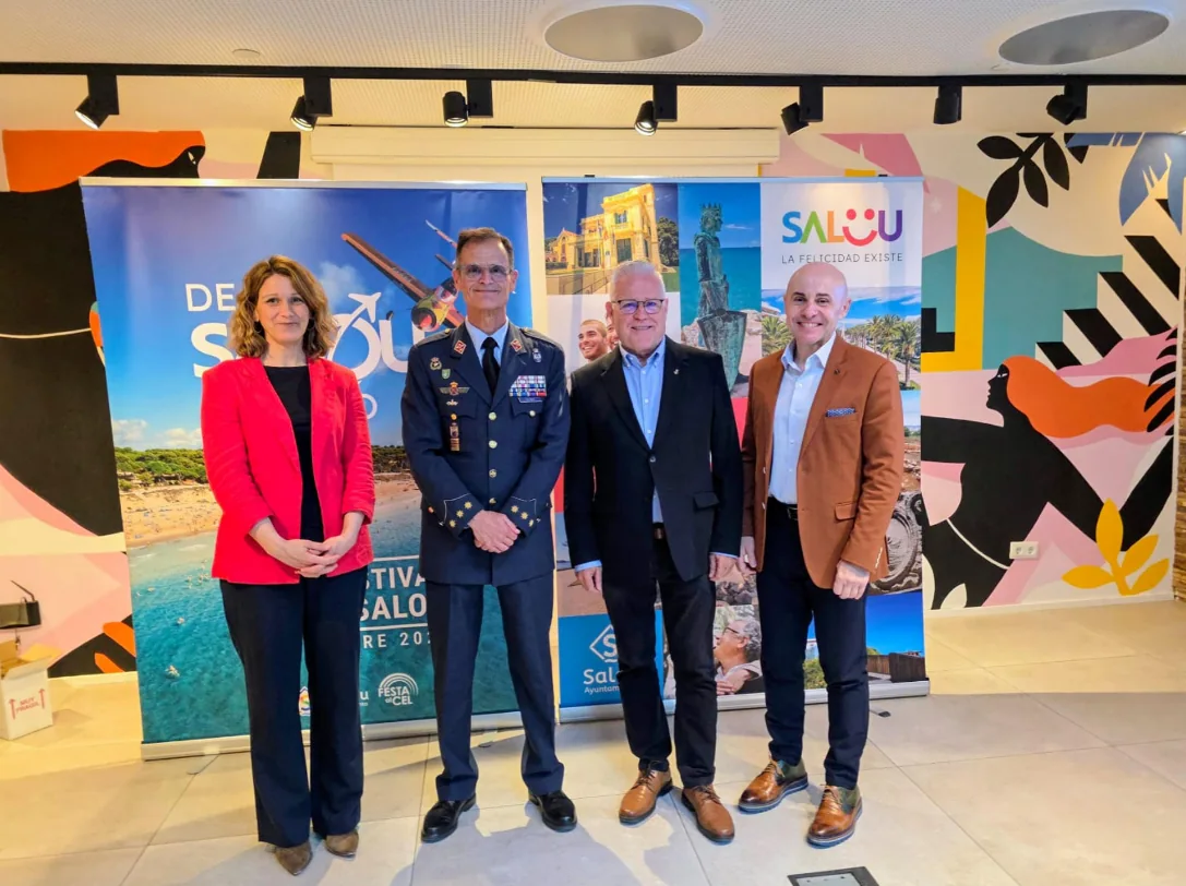 Salou se muestra en ARATUR como referente aeronáutico con la Festa al Cel