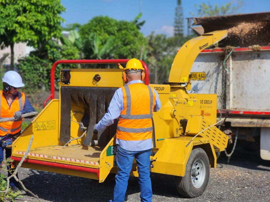 De residuos a vida: Pereira transforma 200 toneladas de residuos forestales en abono para los jardines urbanos