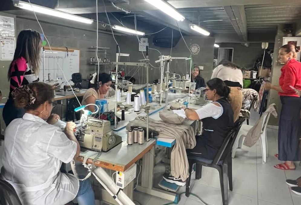 Risaralda le apuesta al crecimiento de las mujeres del sector textil con el programa ‘Mujer E’