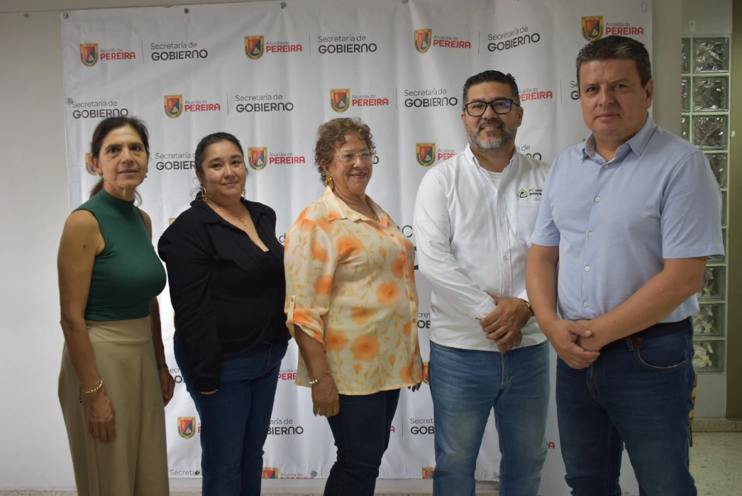 Alcaldía de Pereira anuncia a líderes de la comuna Olímpica más acciones para fortalecer la seguridad en el sector