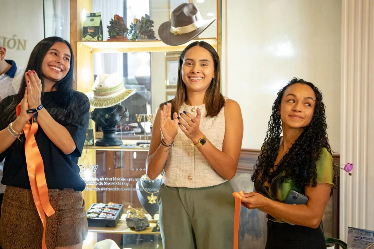 Gobernación de Risaralda inaugura nueva vitrina comercial para promover el talento de emprendedores y artesanos del departamento