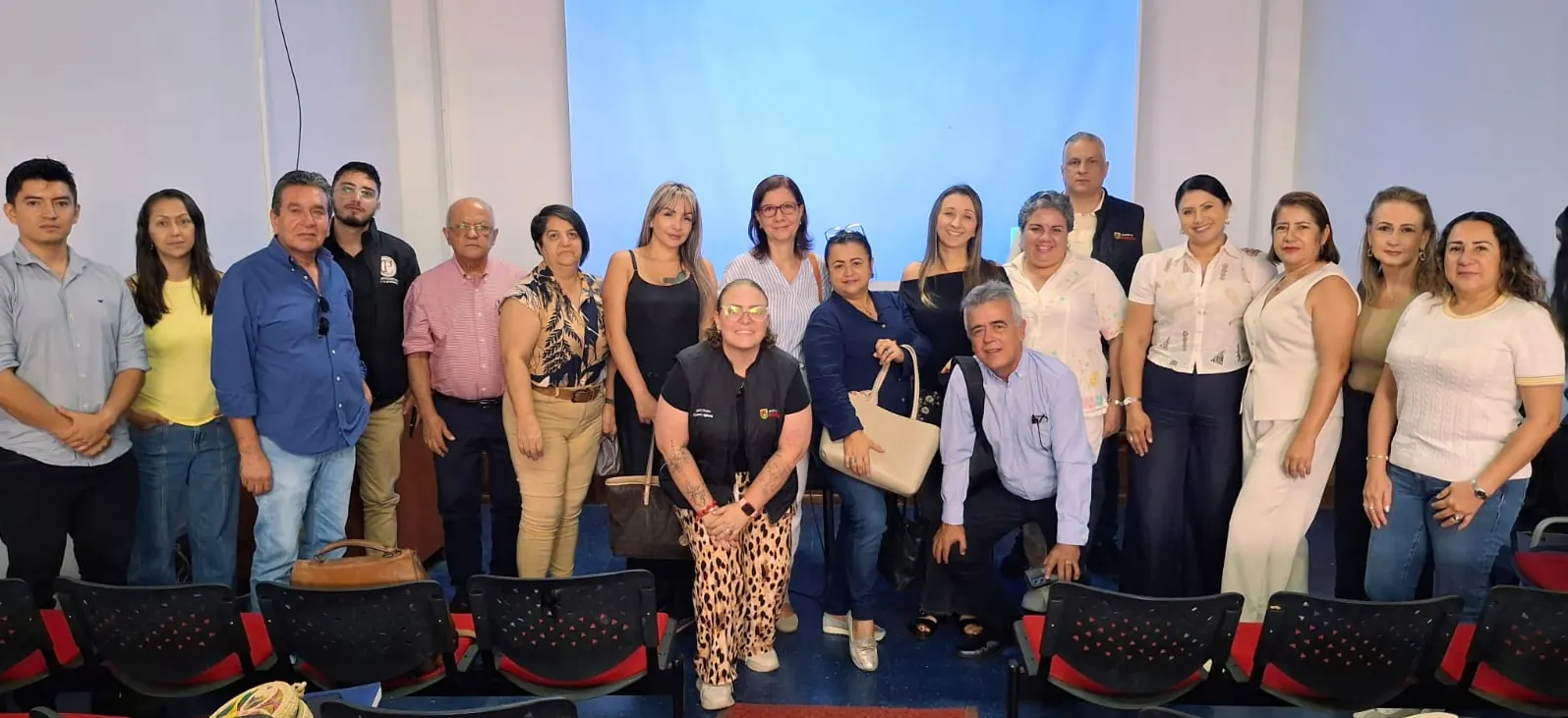 ALCALDÍA CAPACITÓ A ADMINISTRADORES DE PROPIEDAD HORIZONTAL EN SEGURIDAD, CONVIVENCIA Y ARRENDAMIENTOS DE CORTA DURACIÓN