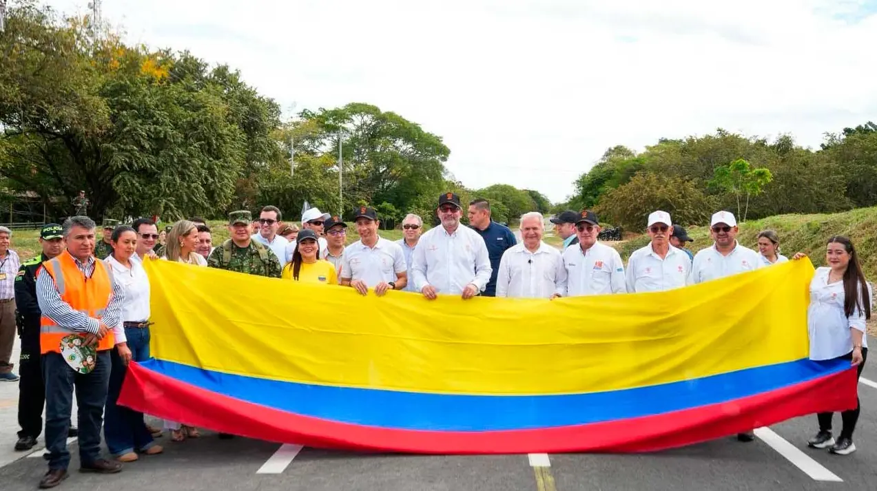 Agencia Nacional de Infraestructura puso en funcionamiento 21,9 km de doble calzada en el Huila, que exigió inversión de $327.425 millones