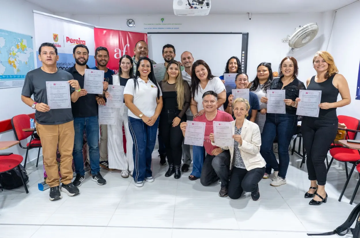 Pereira certifica su primera cohorte de guías turísticos en francés y fortalece su apuesta por el turismo internacional