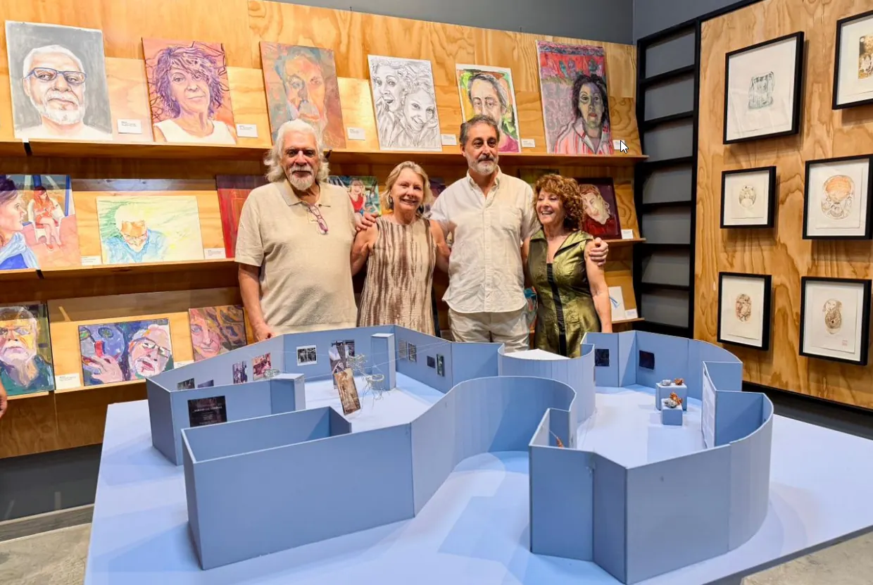 “Todos Somos” y “Habitar Las Sombras”, dos exposiciones que invitan a la reflexión y a mirarse a través del otro.