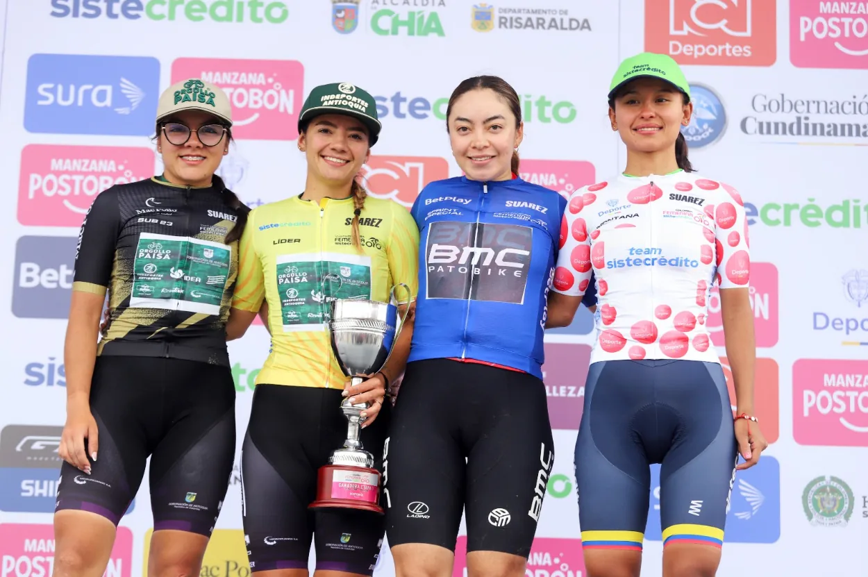 Lina Hernández se convirtió en la primera líder de la Vuelta a Colombia Femenina