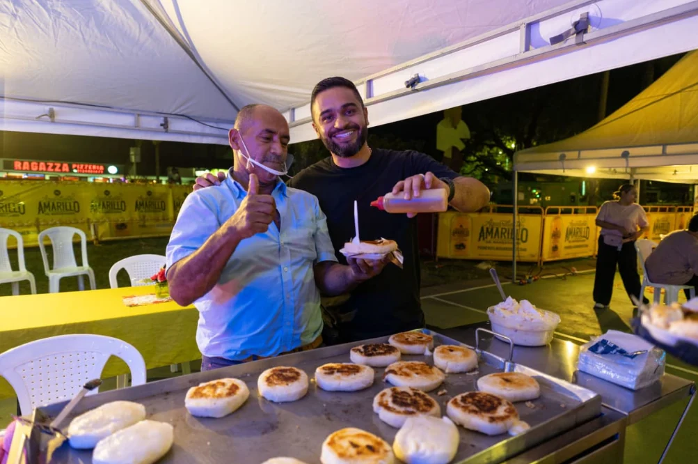 Vallenato y Popular al Parque impulsó a 30 emprendedores de Pereira y puso a cantar a más de 5 mil asistentes