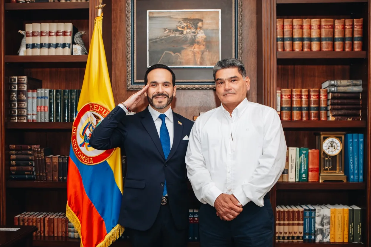 Presidente electo Abelardo De La Espriella sostuvo encuentro con el Procurador General de la Nación