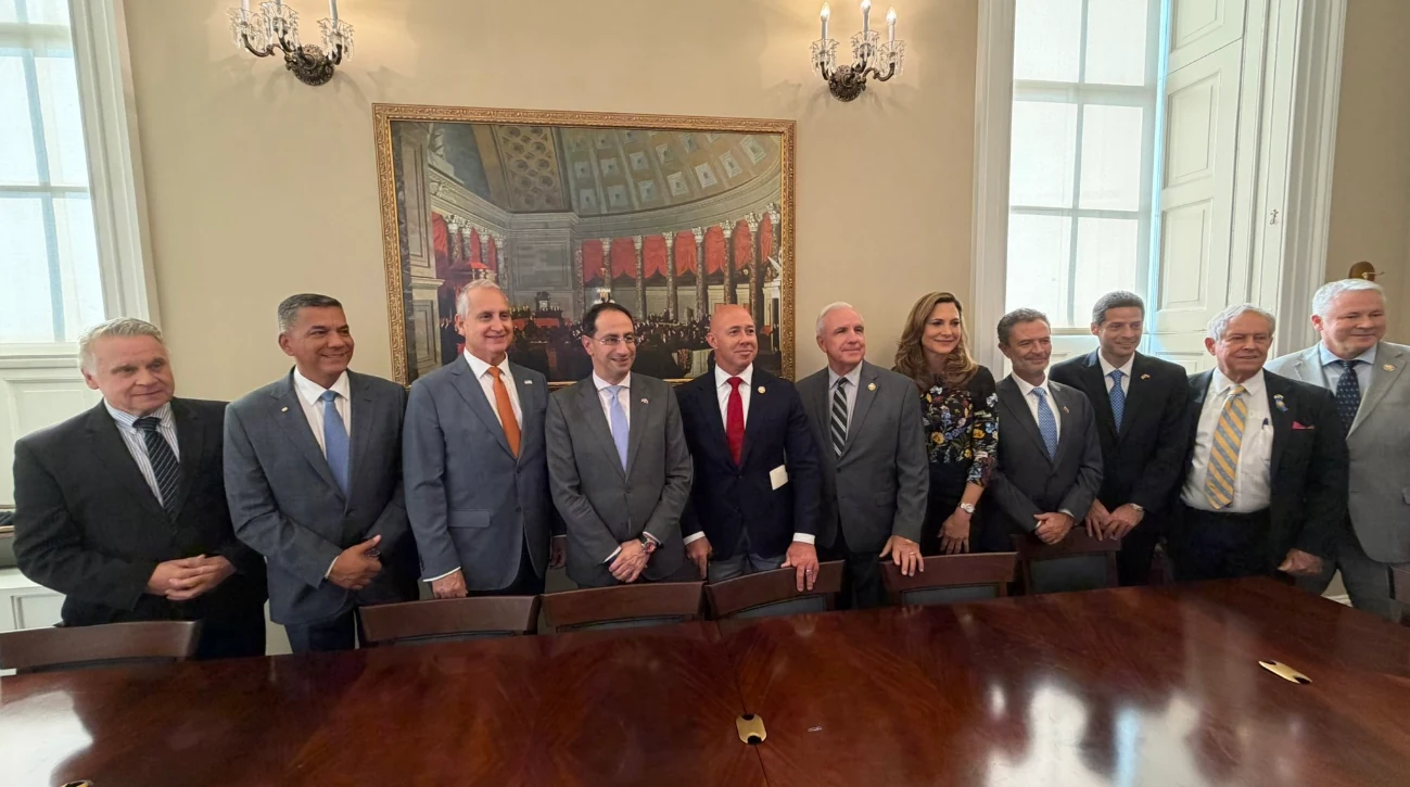 María Elvira Salazar expresó su respaldo al gobierno electo de Colombia tras reunión en el Capitolio de Estados Unidos