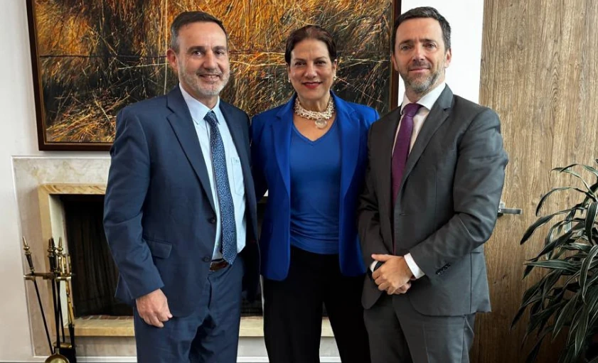 El Gobierno entrante fortalece con el BID su agenda para convertir la tecnología en motor de productividad