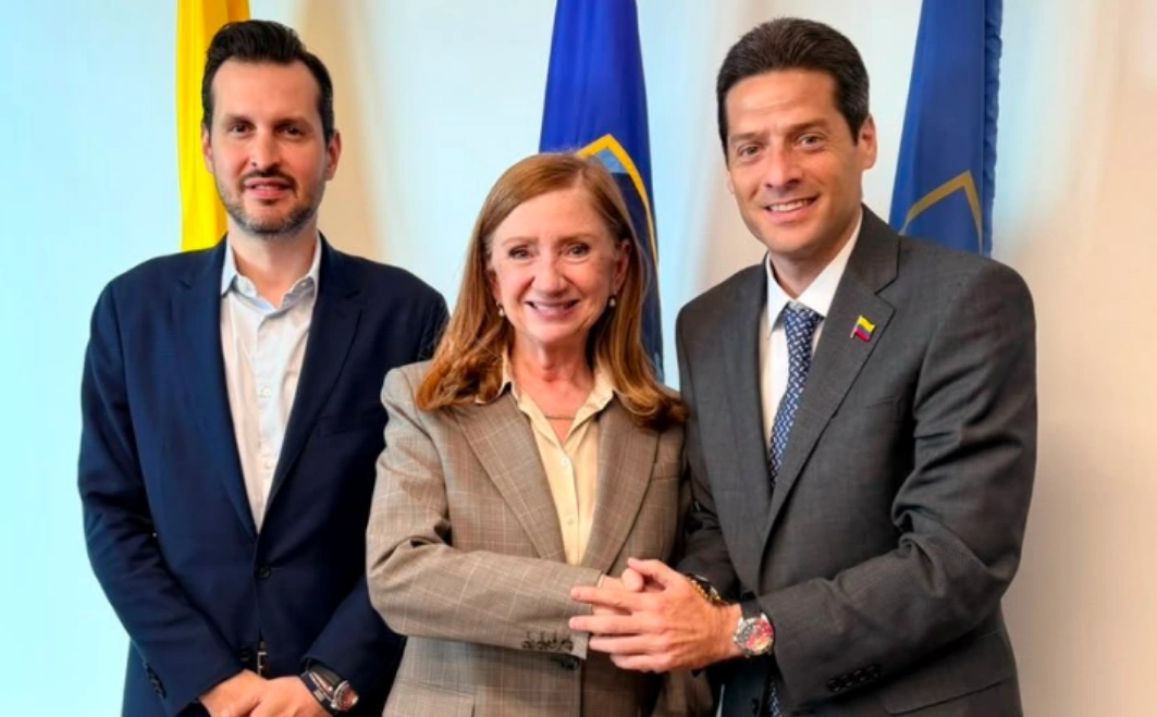 La vicepresidenta del BID, Anabel González, sostuvo un encuentro con representantes del Gobierno electo