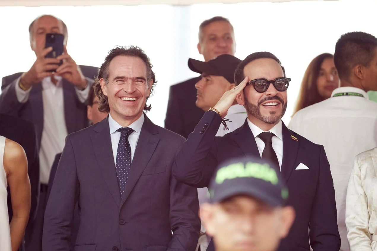 “Medellín y Antioquia no tuvieron presidente durante cuatro años, a partir del 7 de agosto lo volveremos a tener”: Federico Gutiérrez en el Desfile del 20 de Julio