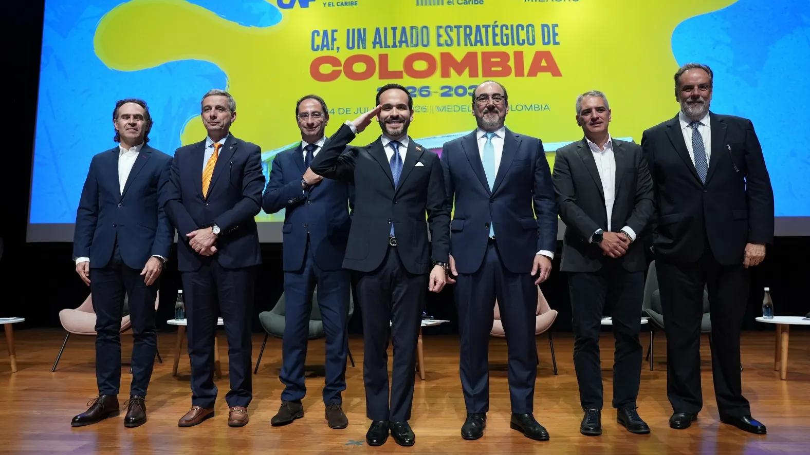 El Gobierno del presidente electo Abelardo De La Espriella consolida una alianza histórica de USD 9.000 millones con la CAF
