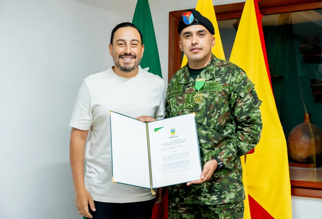 Cambio de mando en el Gaula Militar Eje Cafetero: Risaralda condecora al mayor Andrés Felipe Quesada y recibe a su nuevo comandante