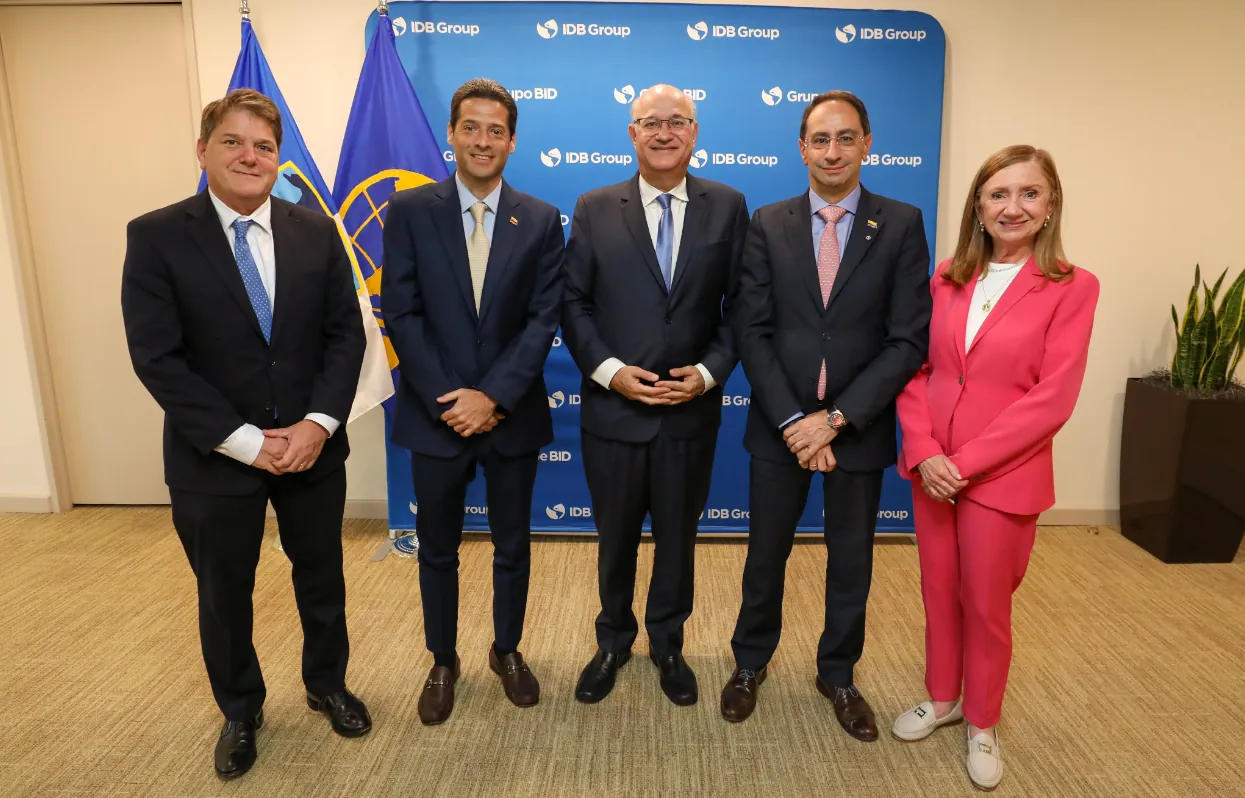 Colombia y el Grupo BID lanzan «Colombia Crece»: una alianza estratégica para acelerar el crecimiento de la Patria Milagro