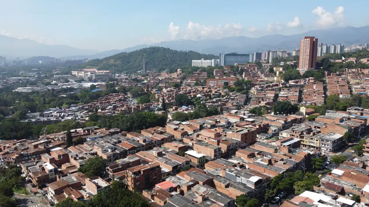 La Alcaldía de Medellín propone nuevas formas de renovar la ciudad