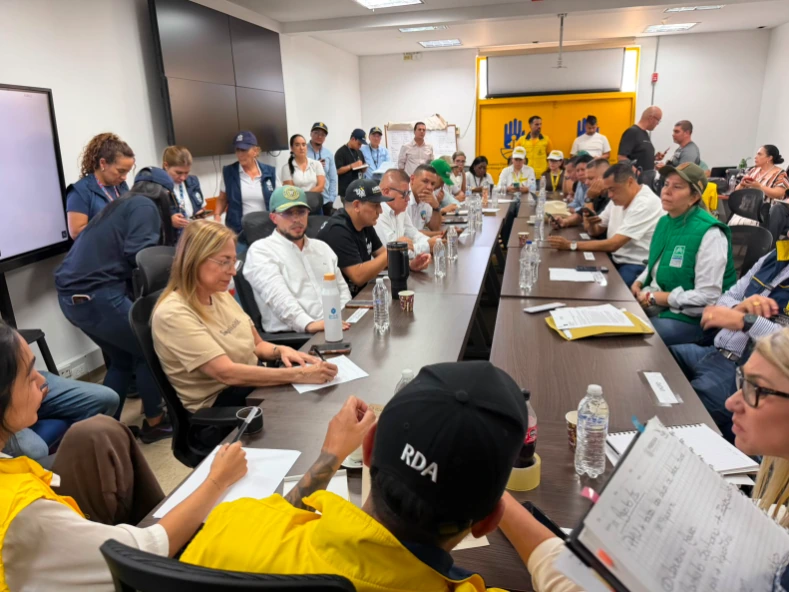CARDER fortalece su apoyo institucional durante la atención de la emergencia ocasionada por el sismo en Risaralda