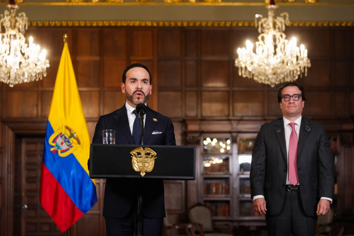 Presidente De La Espriella advierte a narcos y terroristas que “no habrá escondite ni mesa de diálogo que reemplace a la justicia”